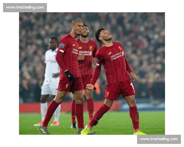 高清流畅足球赛事直播APP下载畅享实时精彩对决全程不漏每一球 - 副本 - 副本 (7)